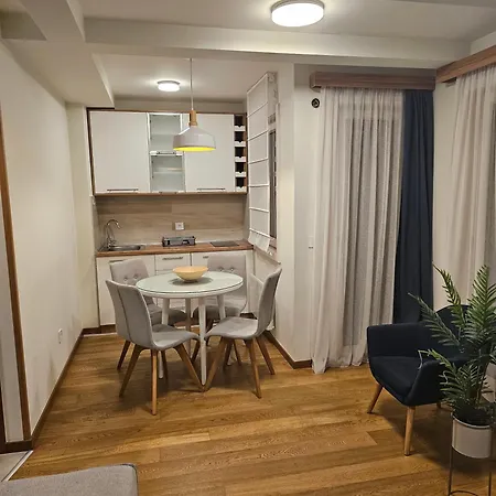 Appartamento Stamenkovic - *